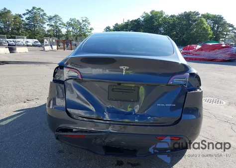 2023 Tesla Model Y Awd/Long Range Dual Motor All-Wheel Drive из США, поврежденный, VIN 7SAYGDEE3PA187644